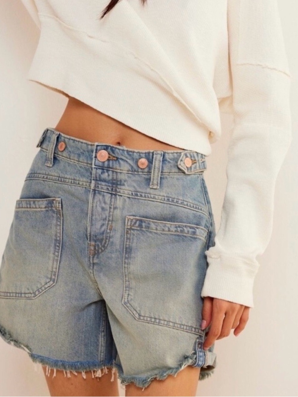 Free People Palmer Denim Shorts La La Land Wash Raw Hem Size 26